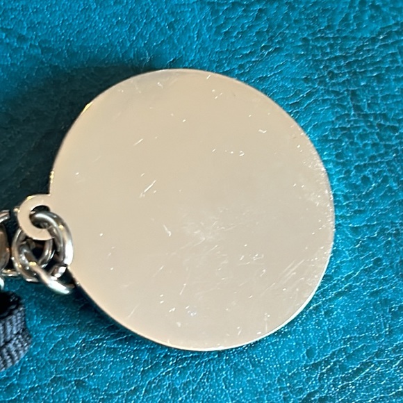 VTG Guess Key Chain Charm for bags - Picture 7 of 11